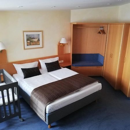 Russmann Hotel & Living Goldbach  Exterior photo